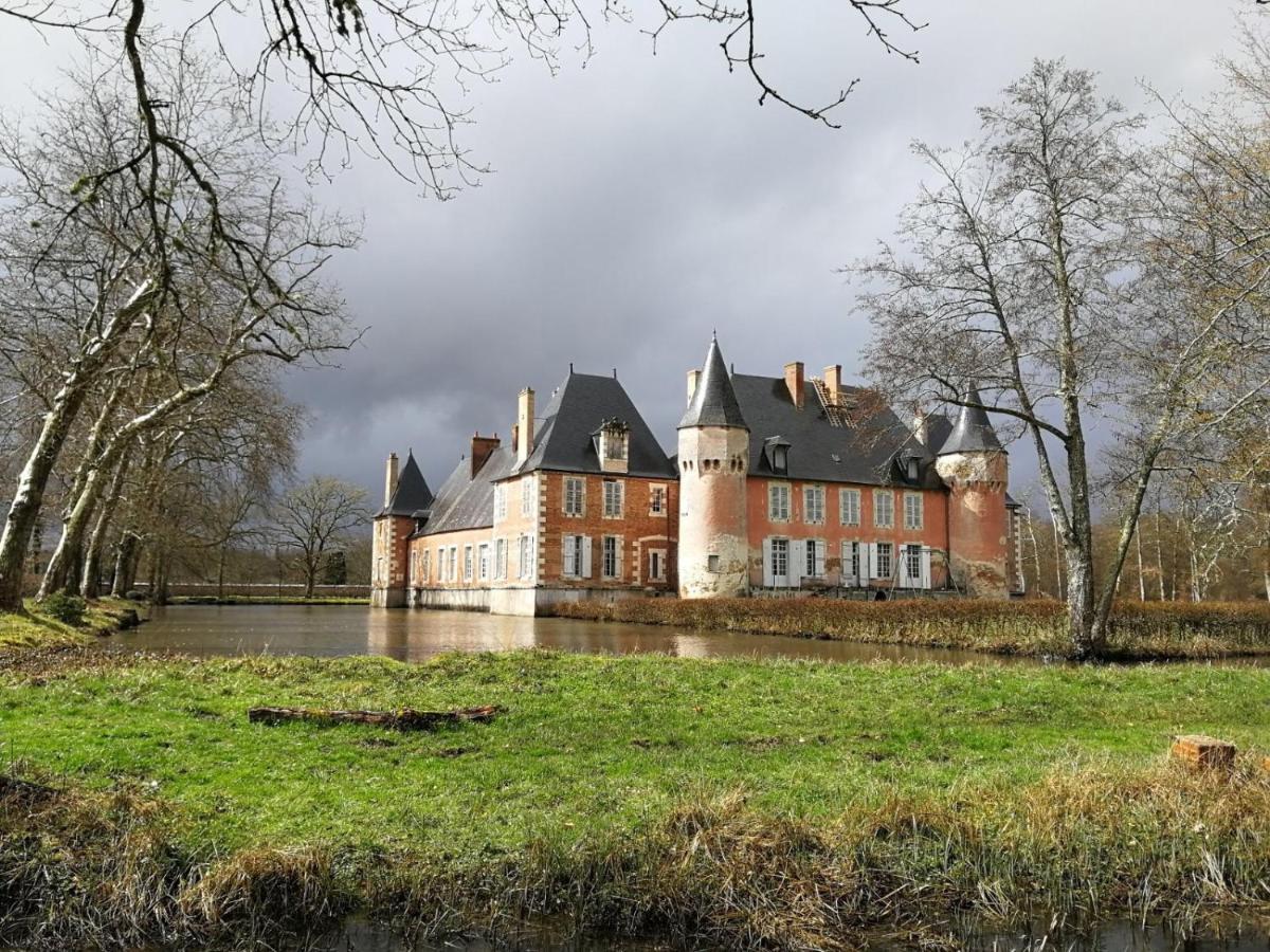 Chateau De Souesmes Exteriör bild